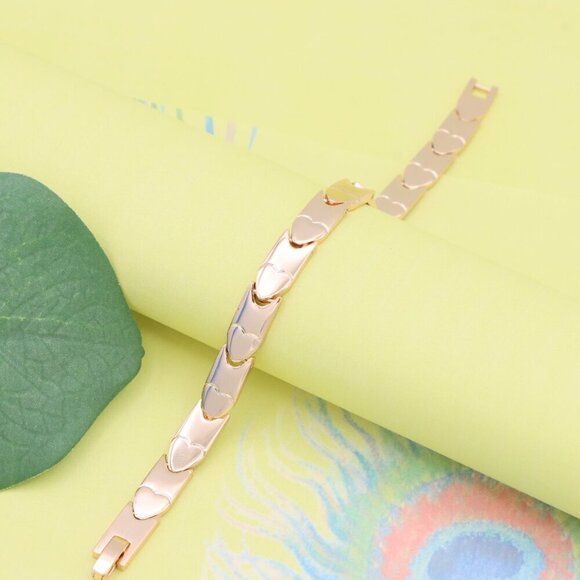 "Elegant Rose Gold Heart Link Bracelet in Glossy Finish, XPBL1124 - Picture 2 of 11